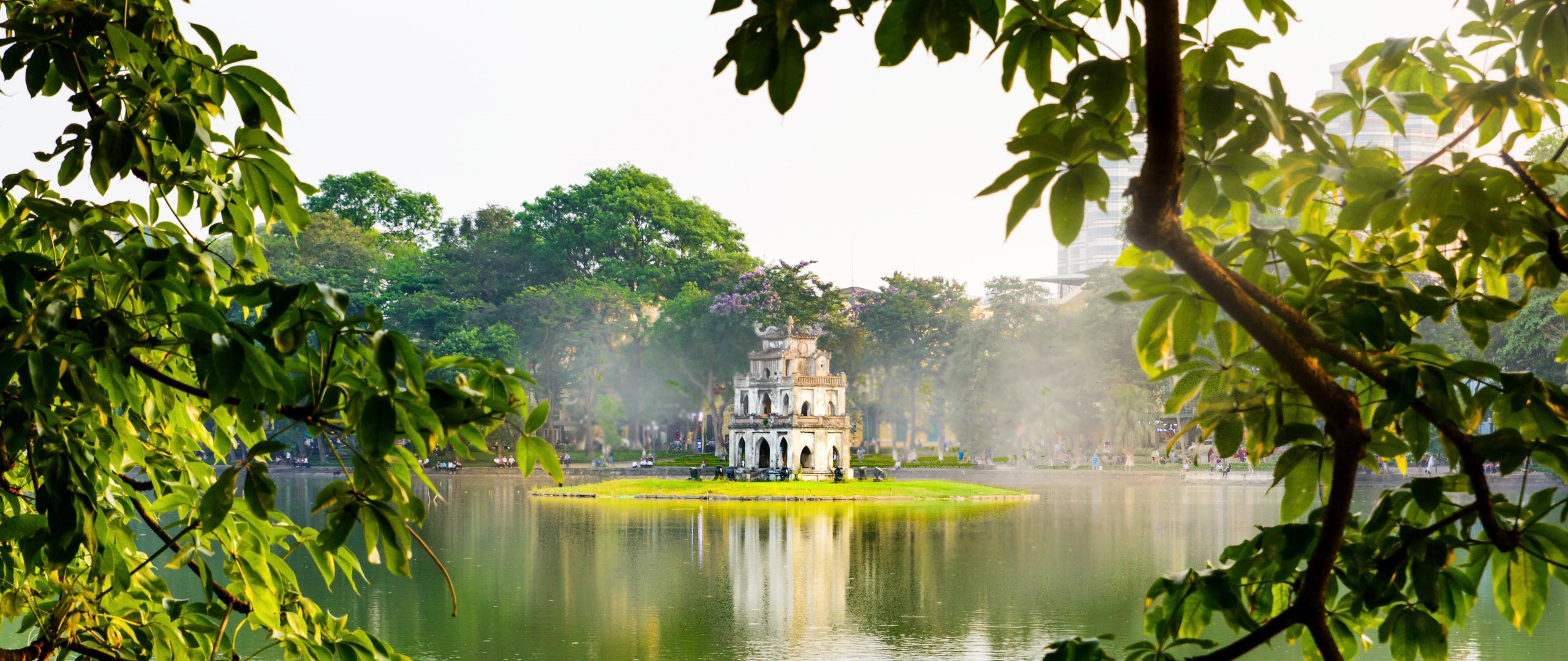Hồ Gươm - Trung Tâm Thủ Đô Hà Nội