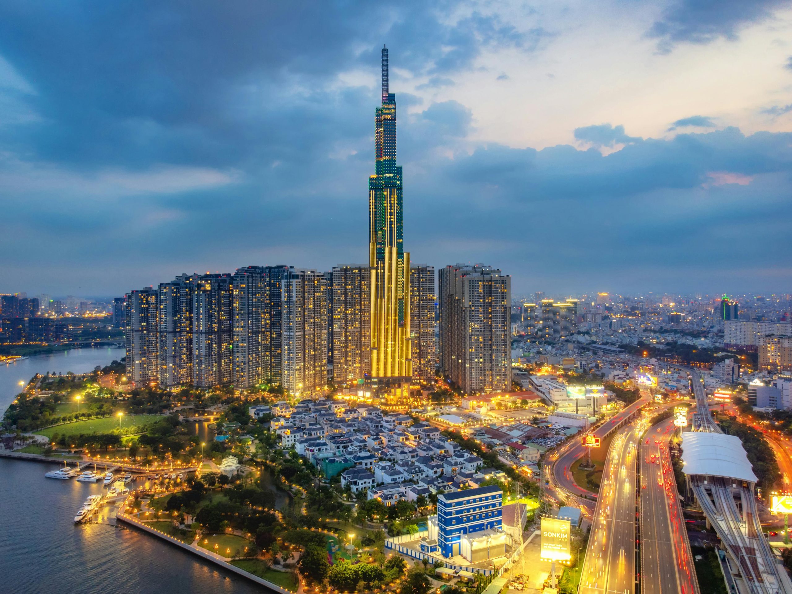 Toàn Cảnh TP Hồ Chí Minh Về Đêm